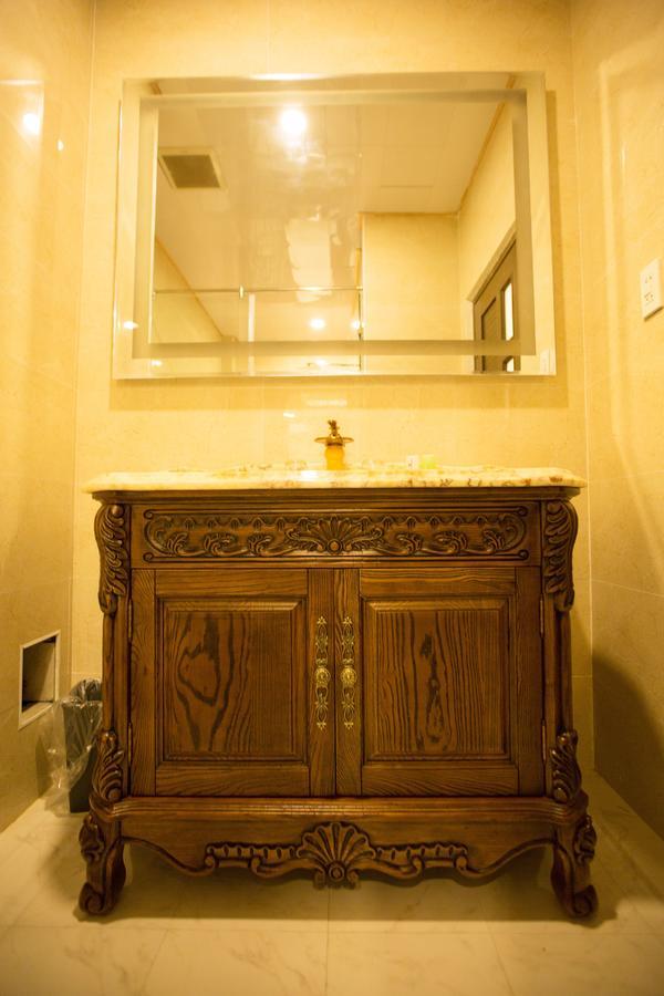 Anh Nguyet Hotel Cà Mau Zewnętrze zdjęcie